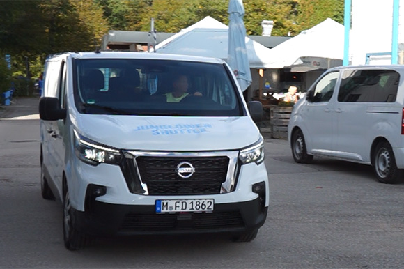 Drei- bis viermal als Fahrer die Junglöwen von Landsberg nach Giesing ins Training bringen. Foto: Joachim Mentel