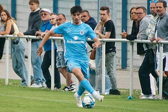 Cristian Leone gelang mit seinem 5. Saisontor lediglich der Anschlusstreffer. Foto: Joachim Mentel