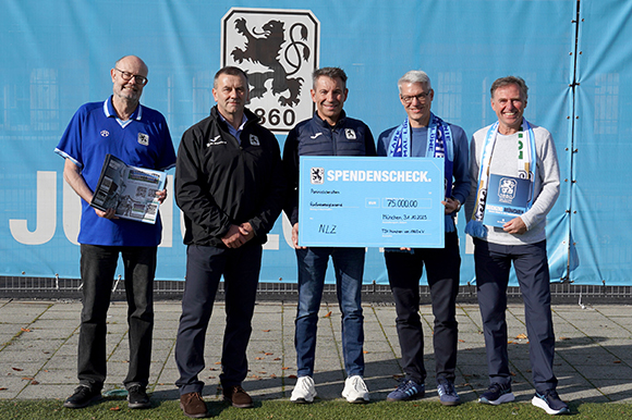 Scheckübergabe ans NLZ (v. li.): Claus Melchior, Manfred Paula, Gernot Mang, Bernd Oswald 