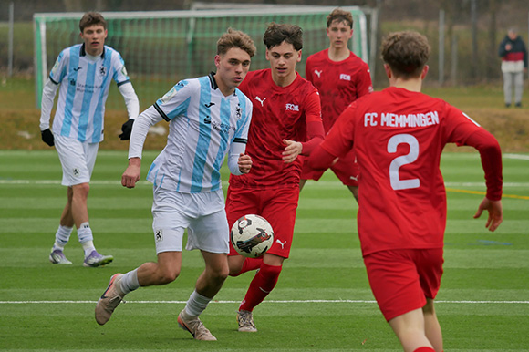 David Matijevic ist wieder fit, steht gegen Memmingen im Kader. Foto: Frank Peters David Matijevic ist wieder fit, steht gegen Memmingen im Kader. Foto: Frank Peters