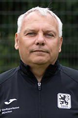 Trainer Gerhard Mastrodonato
