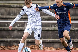 Belohnte sich für seine gute Leistung mit dem Treffer zum 1:0: Patrik Lacic (re.). Foto: Sven Pries/Heldenbilder