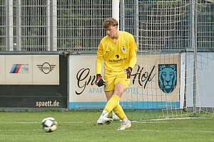 Paul Bachmann hielt bei seinem ersten Punktspieleinsatz für die Löwen-U21 seinen Kasten sauber. Foto: Joachim Mentel