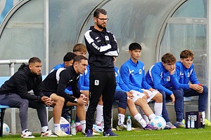 Trainer Peter Ulbricht tritt mit der U17 in der Gruppe C in der Hauptrunde der Liga B an. Foto: Joachim Mentel