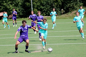 Die U16 schlug sich gegen die U19 des TSV Kareth Lappersdorf beachtlich. Foto: K. Eckl